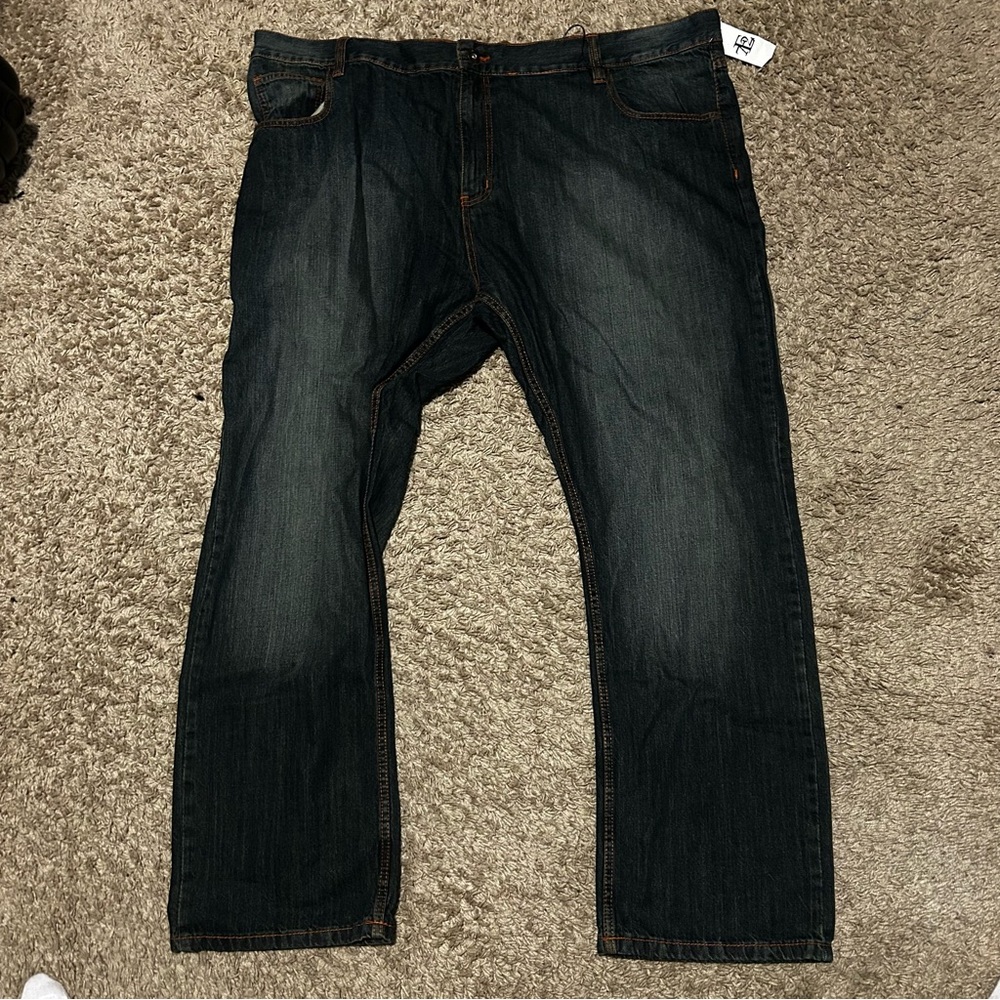 Black Straight Cut Jeans with Classic Denim Style